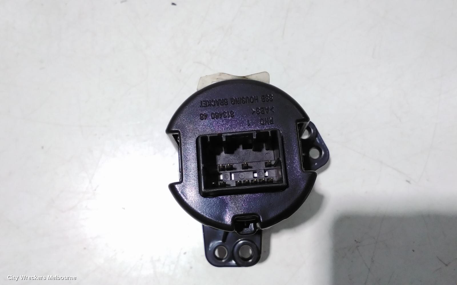 HYUNDAI SONATA, LF, 10/2014 - 01/2020, START STOP BUTTON: 94251 - Image 3