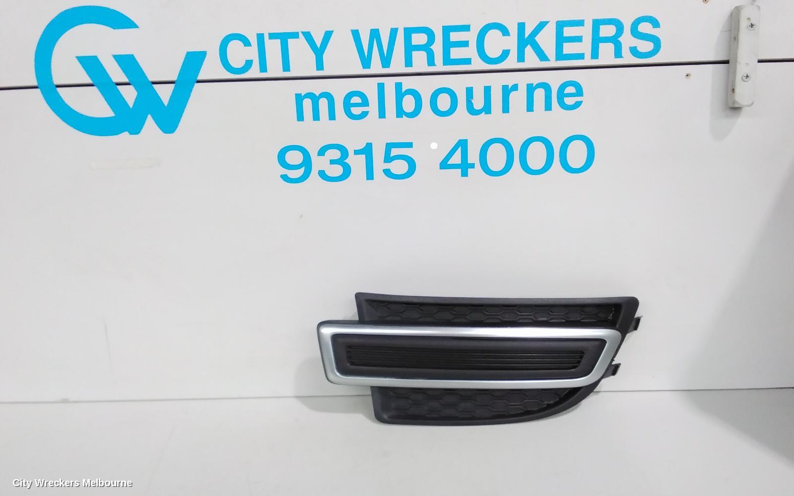 FORD TERRITORY RIGHT INDICATOR/FOG/SIDE, DAYTIME RUNNING LAMP, SZ MKI, 04/2011 - 09/2014 - Image 1