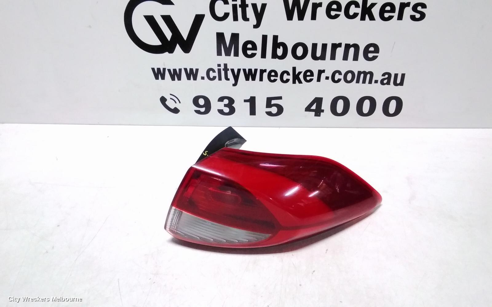 HYUNDAI TUCSON RIGHT TAILLIGHT, IN BODY, TL, ACTIVE/ELITE, CZECH BUILT (VIN TMAJ), NON LED TYPE, 07/2015 - 06/2018 - Image 2