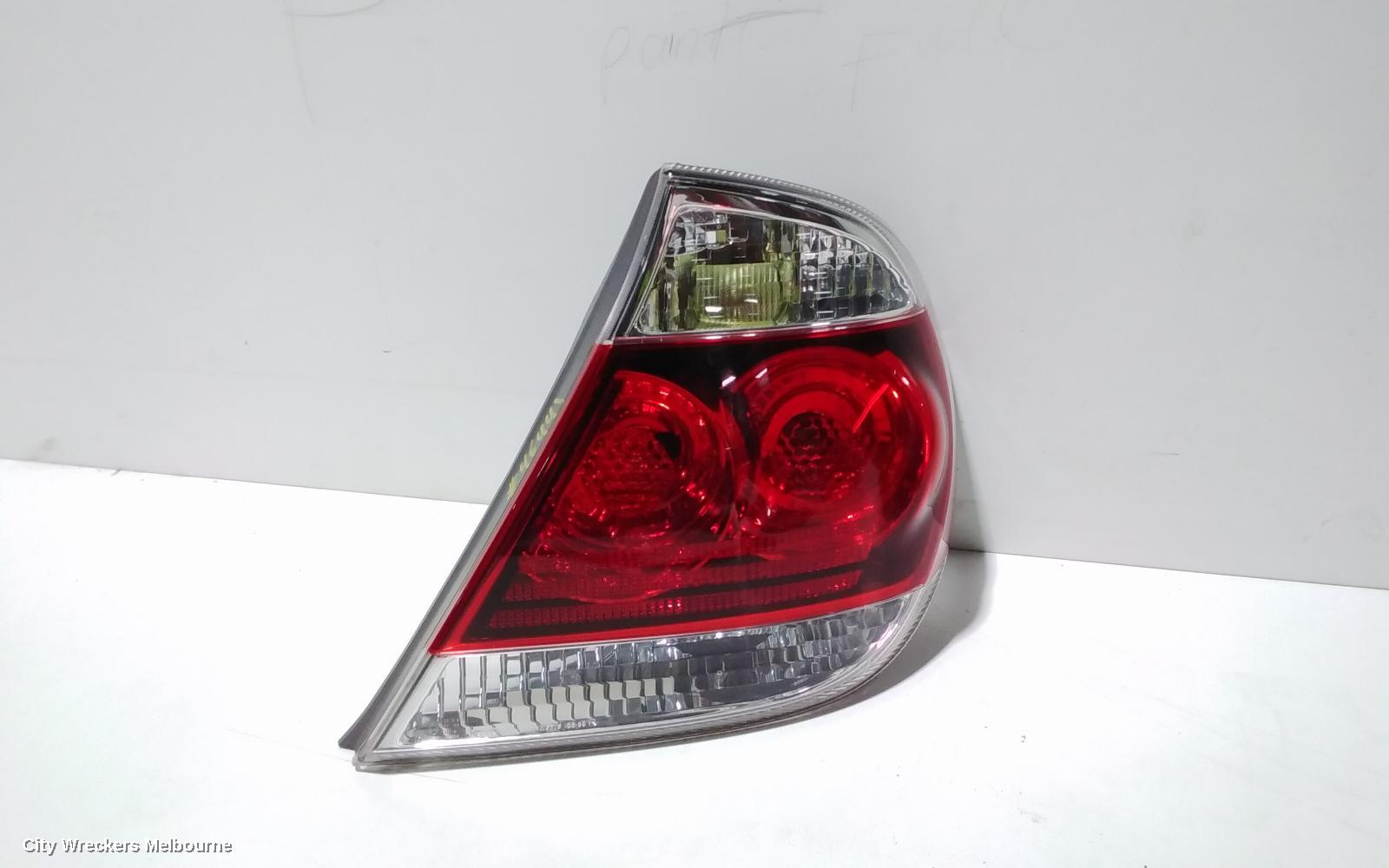 TOYOTA CAMRY RIGHT TAILLIGHT, SK36, REVERSE LAMP TOP/BOTTOM (SPORTIVO), 08/2002 - 05/2006 - Image 2