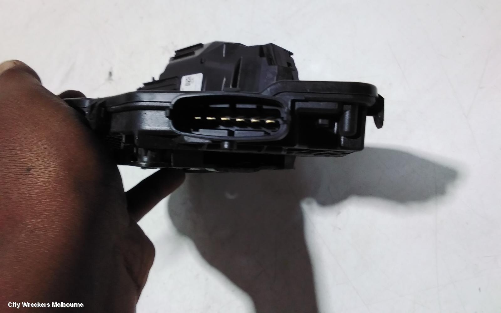 LAND ROVER DISCOVERY SPORT DOOR/BOOT/GATE LOCK, LEFT REAR DOOR LOCK, L550, 01/2015 ONWARDS - Image 3