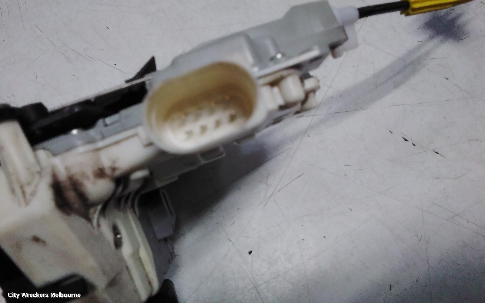 AUDI Q5 DOOR/BOOT/GATE LOCK, LEFT FRONT DOOR LOCK, 8R, DUAL ROW (8 PIN), P/N 8J2837015F, 12/2008 - 01/2017 - Image 3