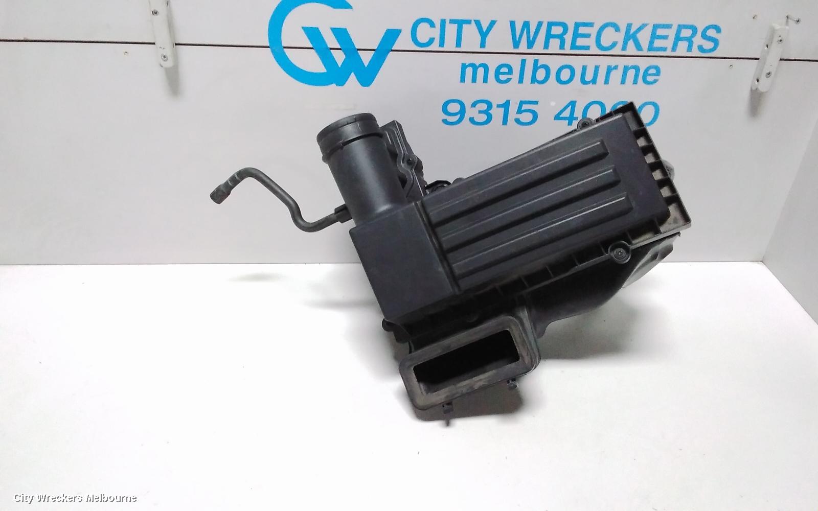 VOLKSWAGEN GOLF AIR CLEANER/BOX, AIR CLEANER, GEN 6, 1.4, PETROL, CAVD/CTHD CODE, 12/2008 - 01/2016 - Image 2