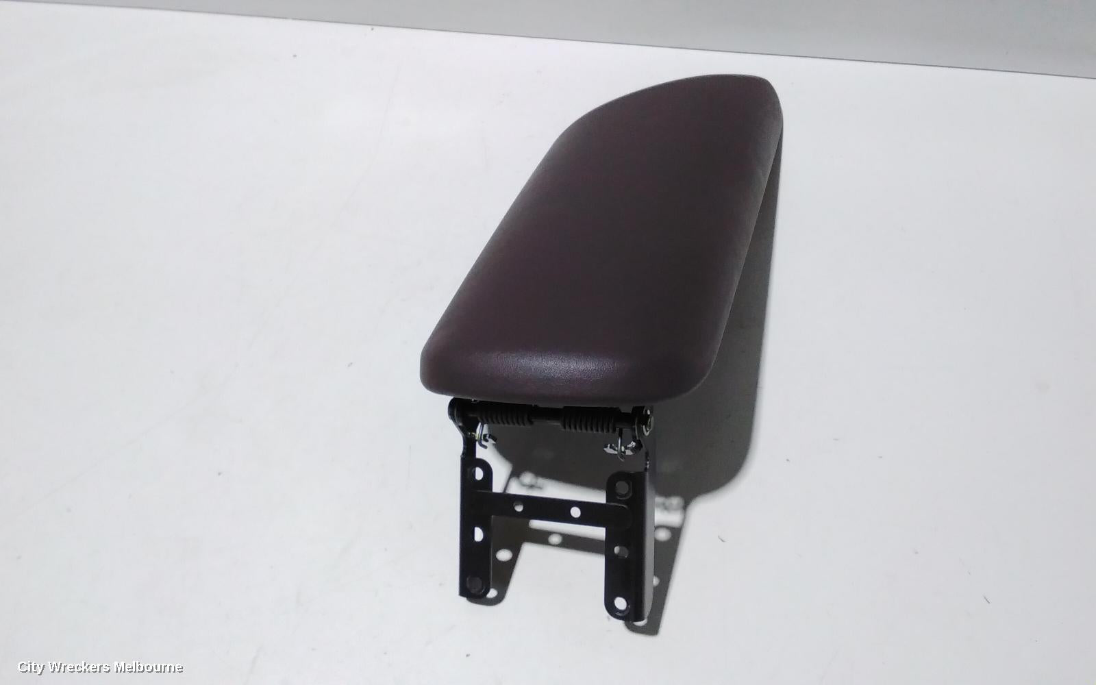 TOYOTA C-HR CONSOLE, GLOSS BLACK, NGX10R/NGX50R/ZYX10R, 12/2016 ONWARDS - Image 3