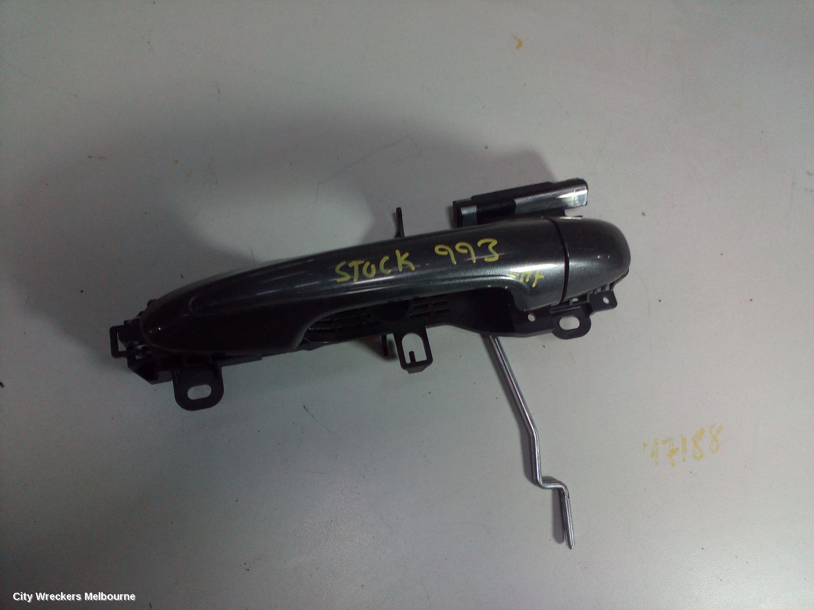 TOYOTA RAV4 DOOR HANDLE, OUTER, LH FRONT, GX, COLOUR CODED, XA40, 12/2012 - 11/2018 - Image 1