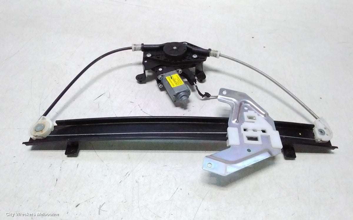 MG MG3 RIGHT FRONT WINDOW REG/MOTOR, DOOR REG ASSY (REG AND MOTOR), SZP1, 07/2016 - 10/2025 - Image 2