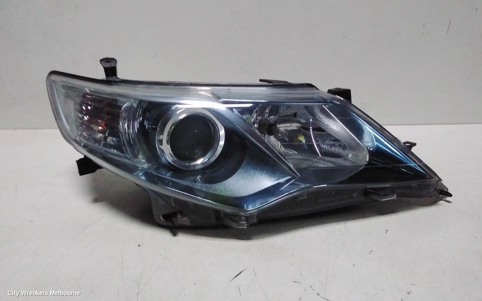 TOYOTA CAMRY RIGHT HEADLAMP, AVV50, HYBRID, BLACK TYPE, 12/2011 - 03/2015 - Image 2