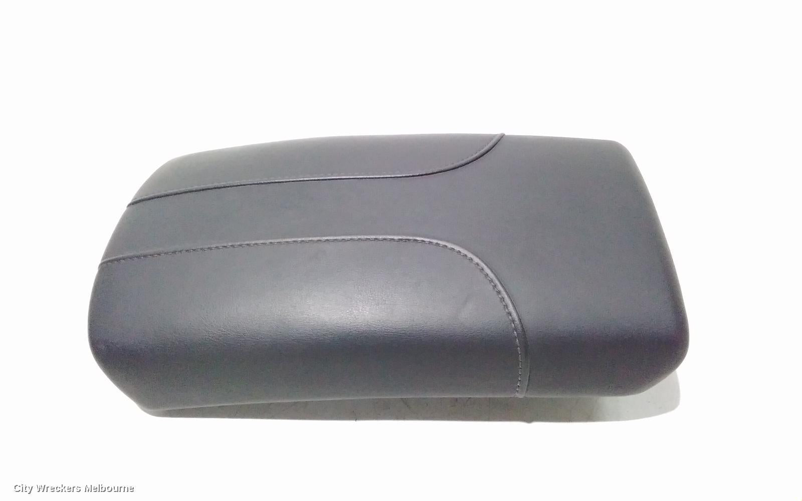 NISSAN XTRAIL CONSOLE, T32, 02/2014 ONWARDS - Image 3