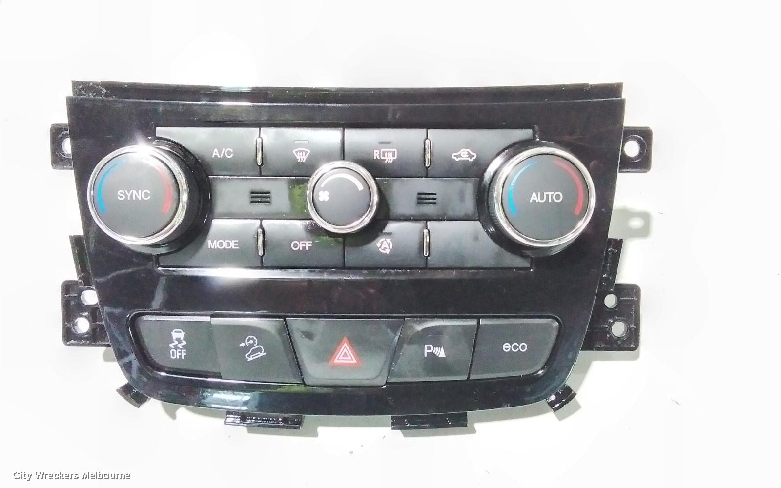 HOLDEN CAPTIVA HEATER/AC CONTROLS, DUAL ZONE CLIMATE CONTROL TYPE, W/ PARK ASSIST BUTTON TYPE, CG, 01/2014 - 06/2018 - Image 3