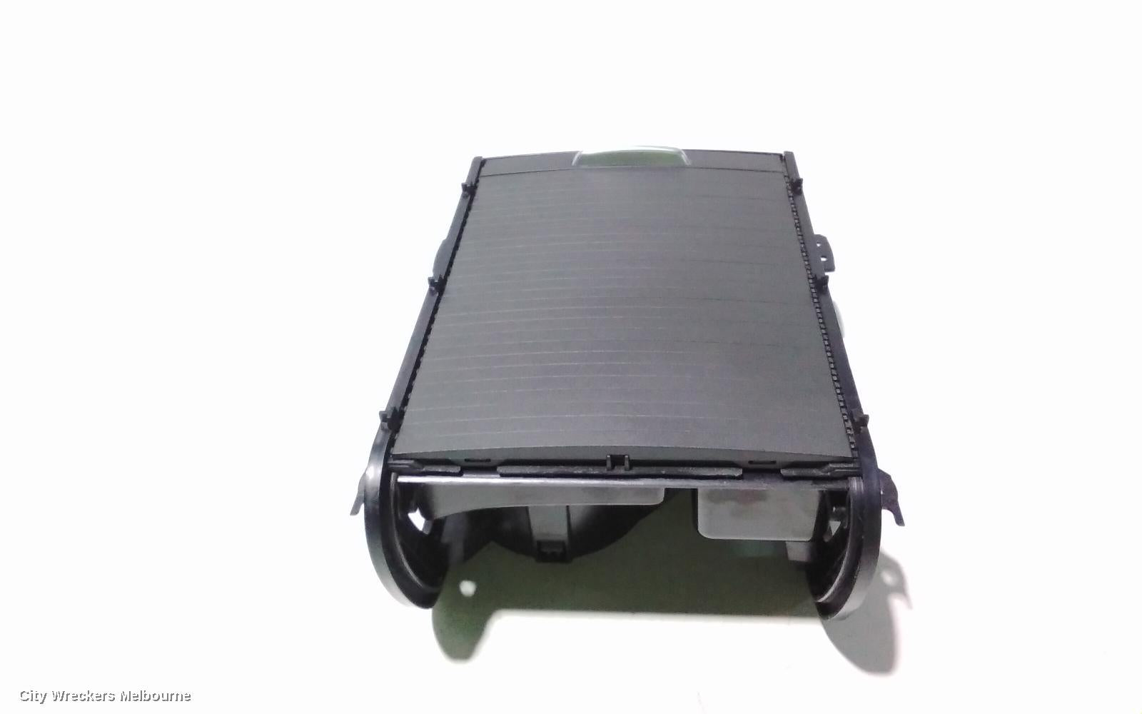 LAND ROVER RANGEROVER EVOQUE, L538, 11/2011 - 01/2019, CUP HOLDER: 103825 - Image 3