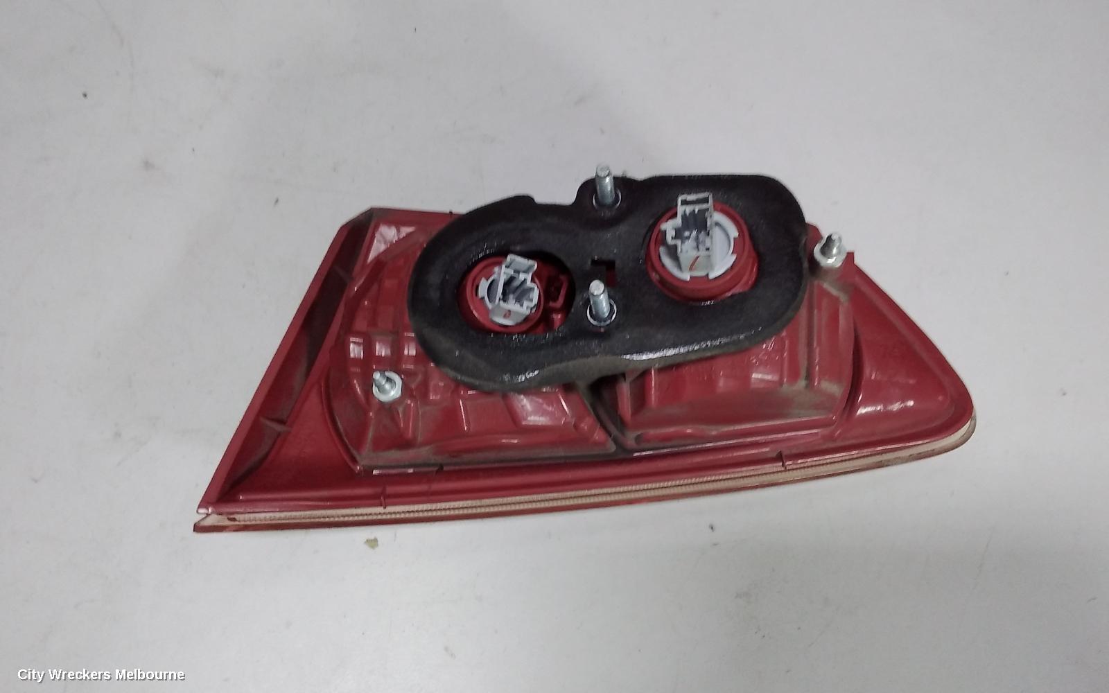 MITSUBISHI LANCER REAR GARNISH, BOOTLID LAMP (LH SIDE), CJ, SEDAN, RED INSERT TYPE, 07/2007 - 07/2009 - Image 2