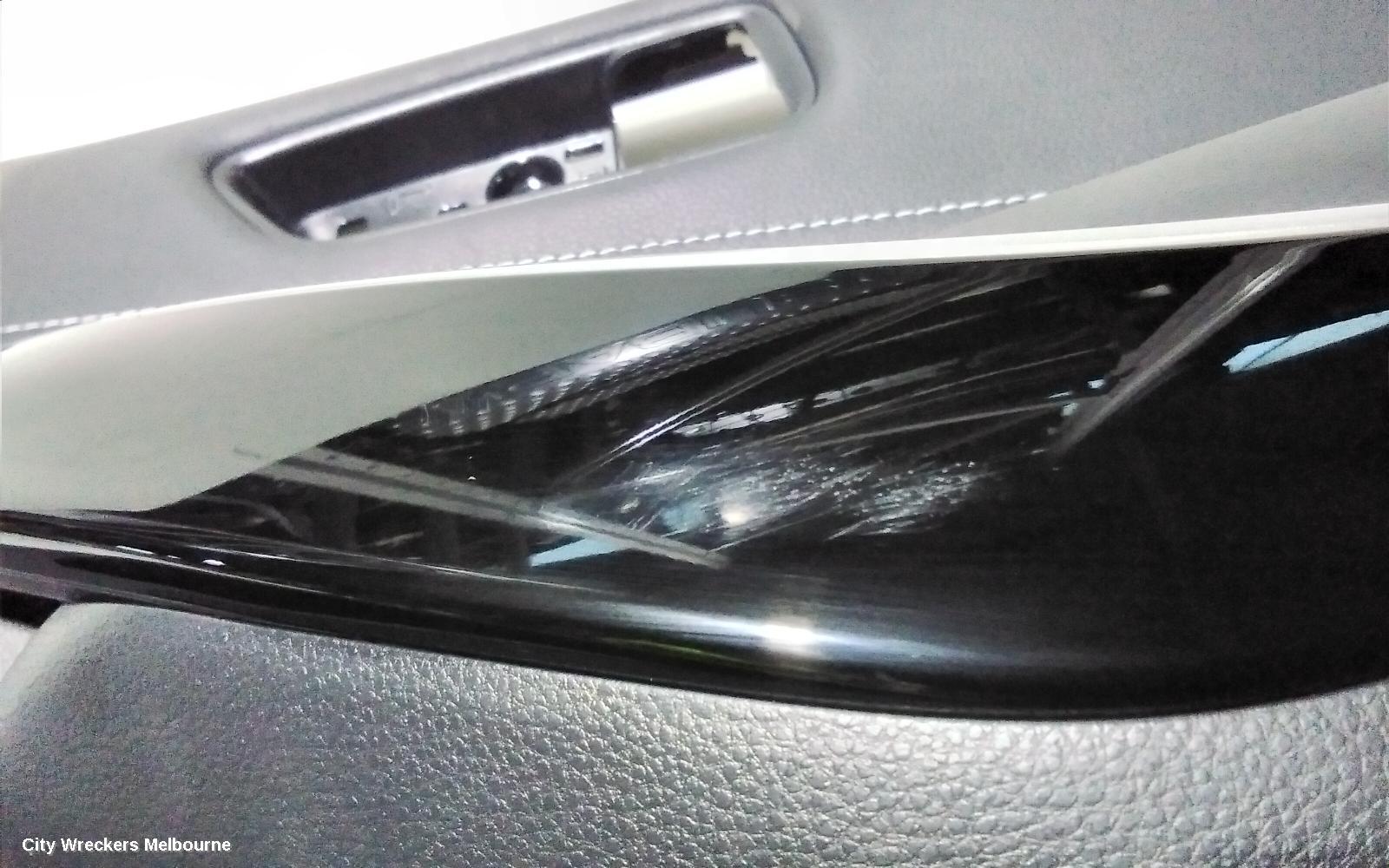 TOYOTA COROLLA DOOR TRIM, ZWE219R, RH FRONT, HATCH, 07/2018 ONWARDS - Image 3