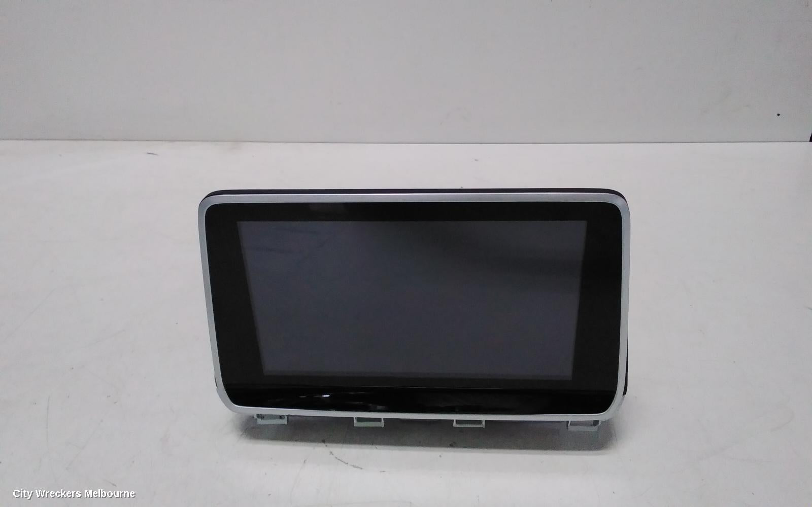LDV DELIVER 9 RADIO/CD/DVD/SAT/TV, DISPLAY UNIT, 10IN, TOUCHSCREEN, NON SAT NAV TYPE, 07/2020 ONWARDS - Image 1