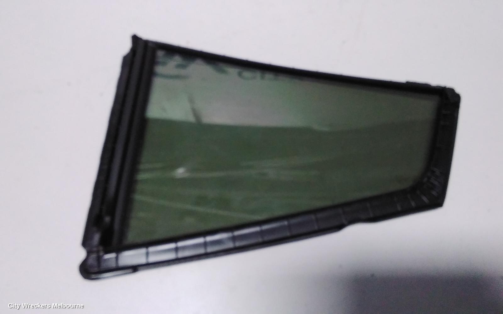 SUBARU XV RIGHT REAR 1/4 DOOR GLASS, G4X, 08/2011 - 04/2017 - Image 2