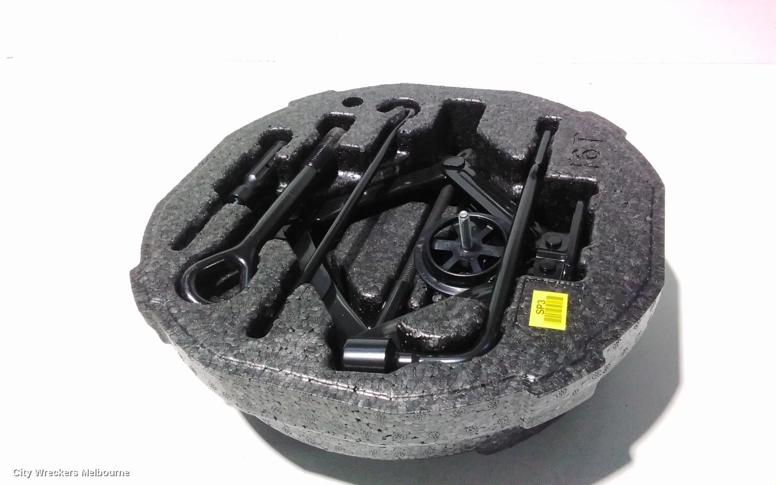 HYUNDAI VELOSTER JACK/TOOL KIT, JS, 09/2019 - 07/2021 - Image 2