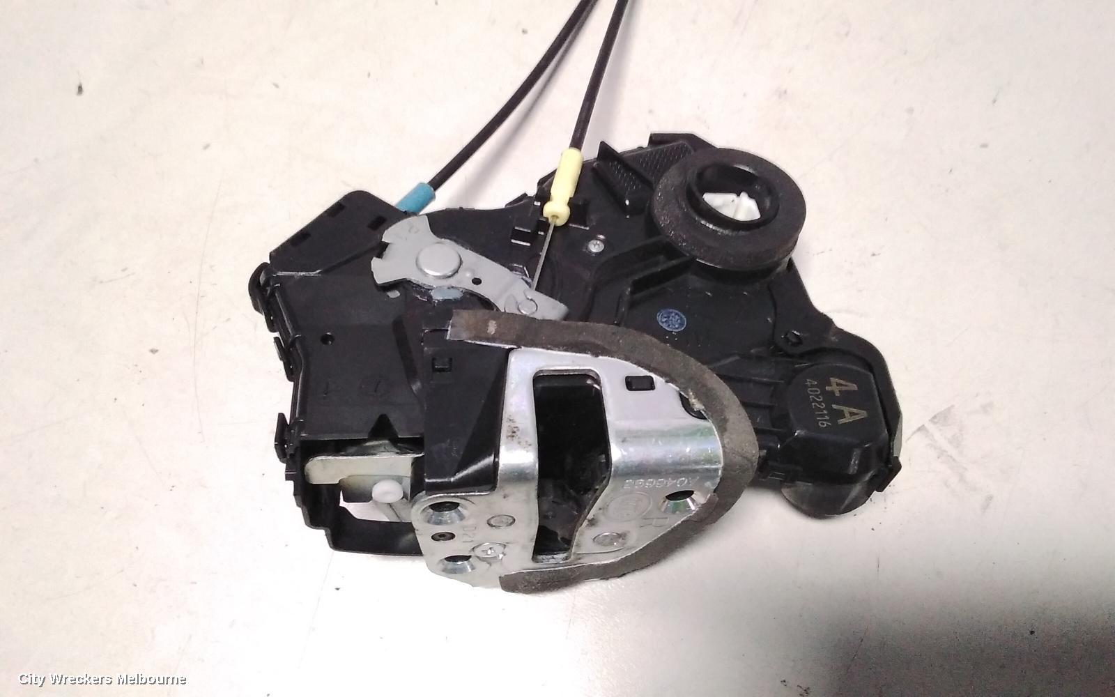 TOYOTA TARAGO DOOR/BOOT/GATE LOCK, RIGHT FRONT DOOR LOCK, ACR50R, 03/2006 - 06/2020 - Image 3