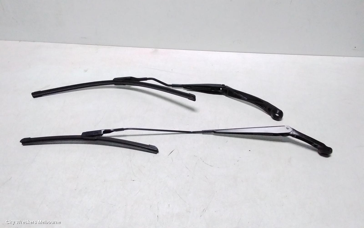 CHERY TIGGO 4 WIPER ARM, 1ST GEN, FRONT (PAIR), 06/2024 ONWARDS - Image 1