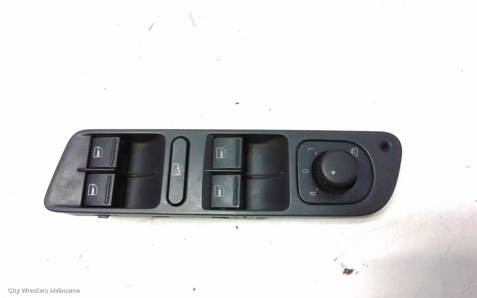 VOLKSWAGEN TIGUAN PWR DR WIND SWITCH, RH FRONT (MASTER SWITCH), W/ CHROME ON SWITCHES TYPE, 5N, 06/2010 - 08/2016 - Image 2