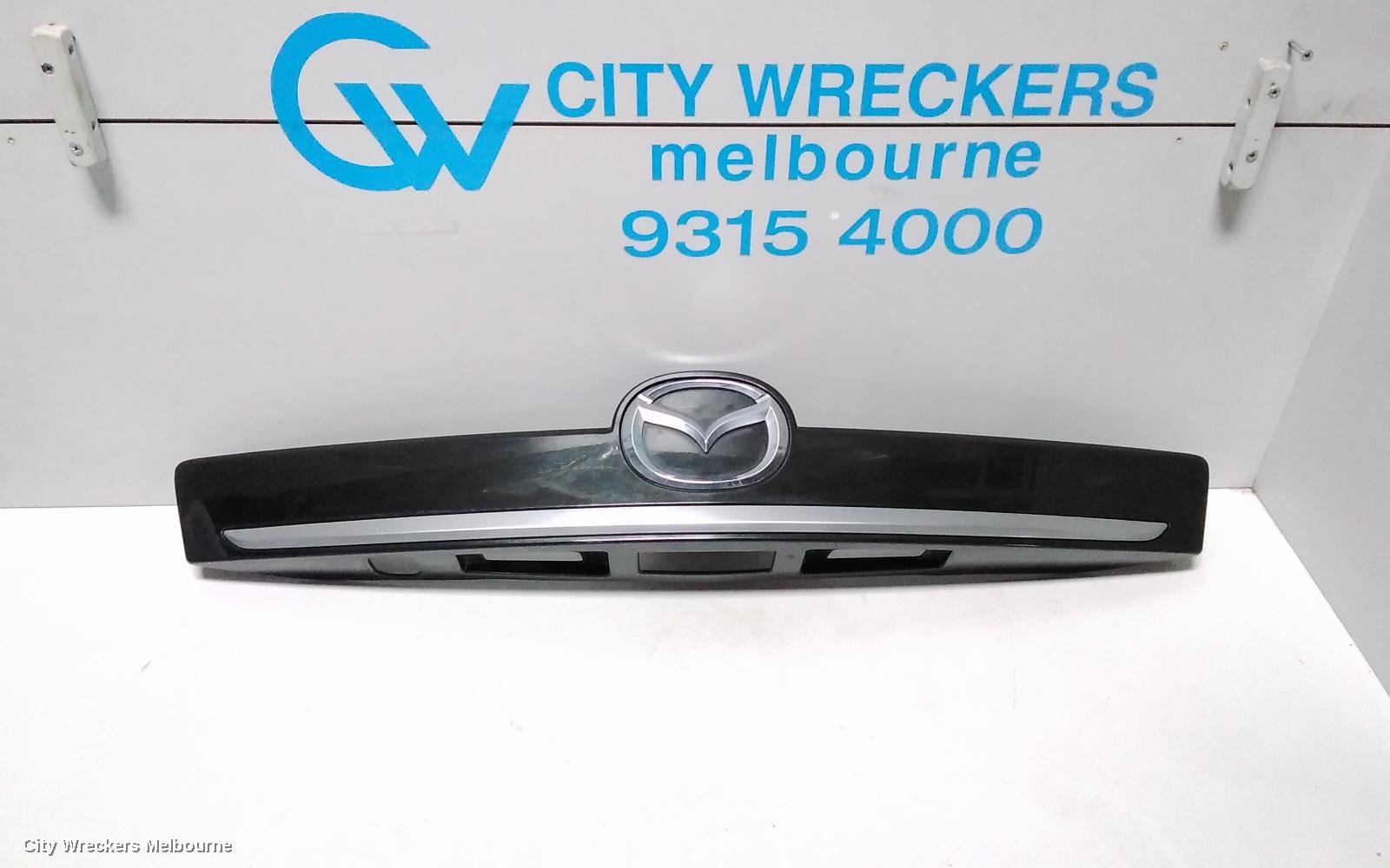 MAZDA CX9 REAR GARNISH, TAILGATE GARNISH (CENTRE), TB, 06/2009 - 10/2012 - Image 1