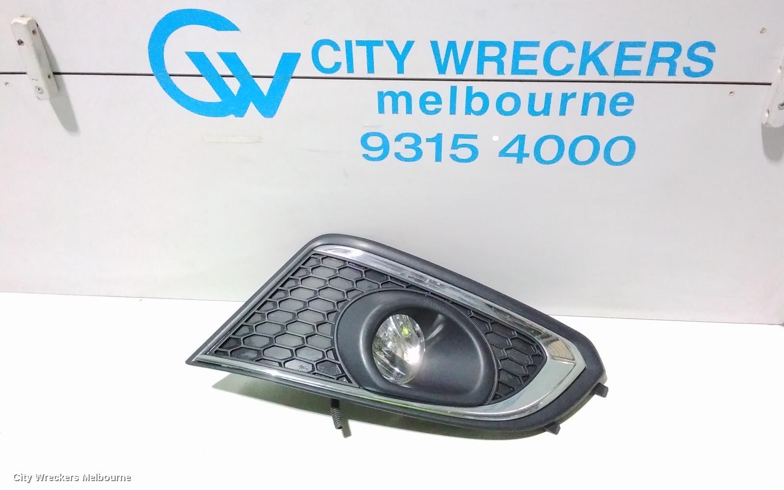 HOLDEN CAPTIVA LEFT INDICATOR/FOG/SIDE, BUMPER FOGLAMP SURROUND-CHROME, CG, 09/2006 - 09/2015 - Image 1