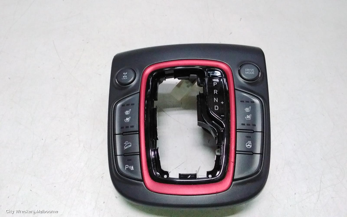 HYUNDAI KONA GEAR STICK/SHIFTER, AUTO T/M, AWD, PETROL, 1.6, TURBO, OS, 09/2017 - 10/2020 - Image 1