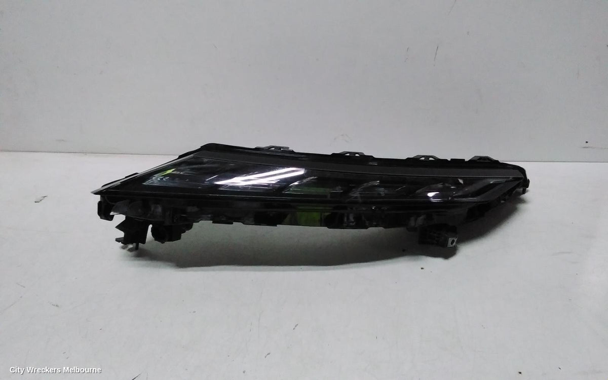 MITSUBISHI OUTLANDER LEFT INDICATOR/FOG/SIDE, ZM, DAYTIME RUNNING LAMP, 08/2021 ONWARDS - Image 1