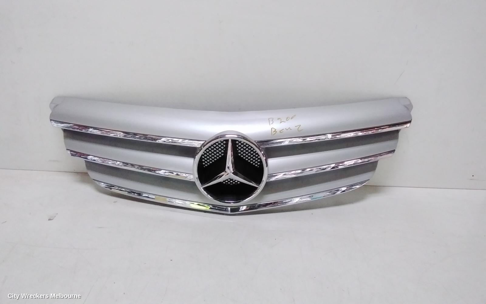 MERCEDES B CLASS GRILLE, RADIATOR GRILLE, W245, STANDARD PACK, 06/2008 - 06/2011 - Image 1
