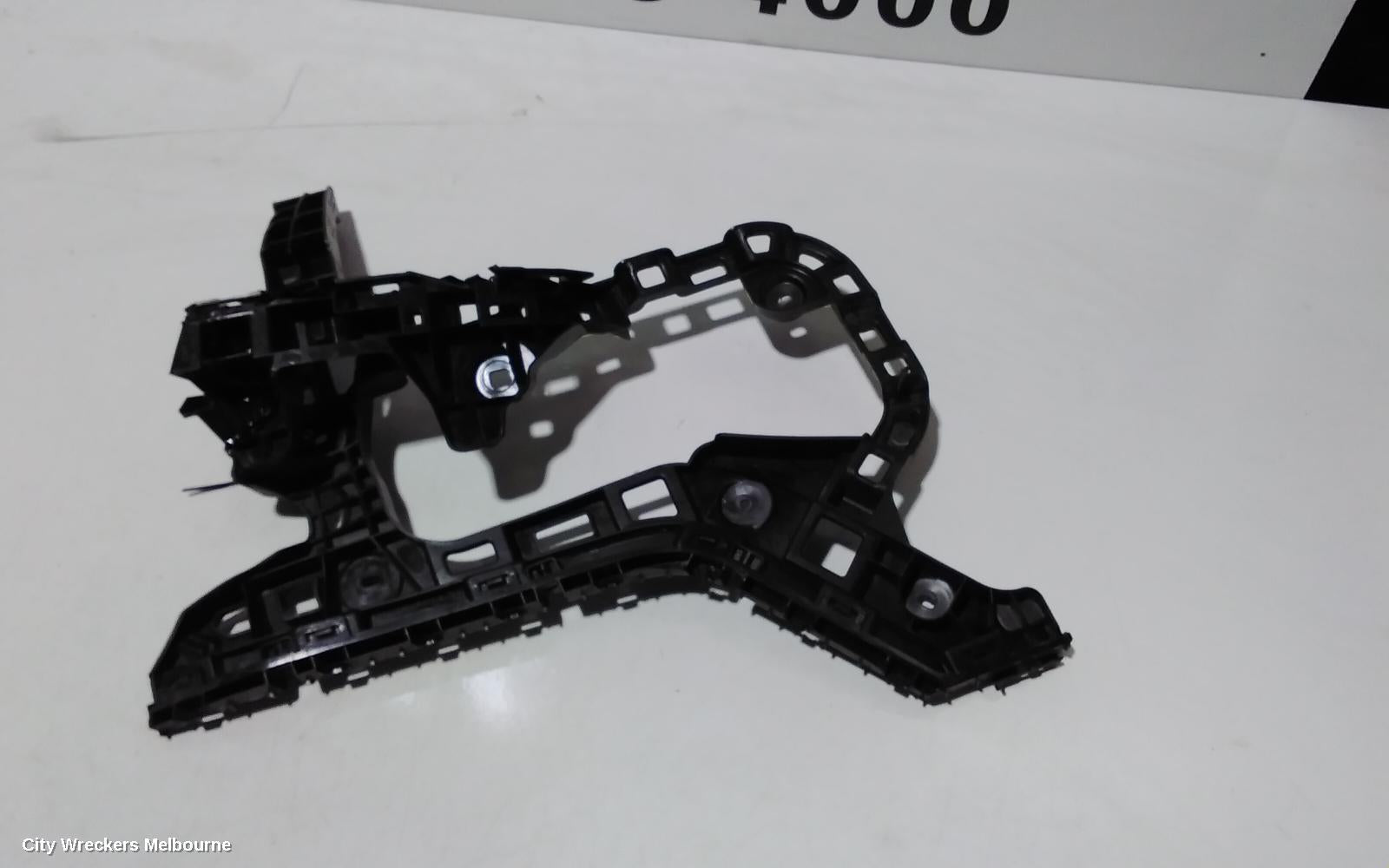 VOLKSWAGEN PASSAT, B8/MK7, 06/2015 - 05/2023, RHR BAR BRAKET: 101016 - Image 2