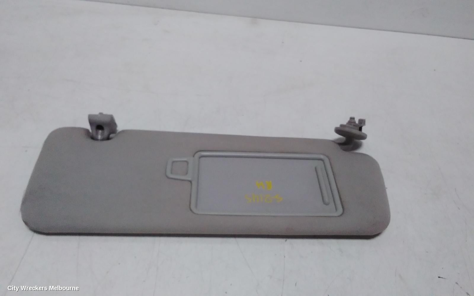 KIA SORENTO SUNVISOR, UM, RH SIDE, 06/2015 - 01/2020 - Image 1