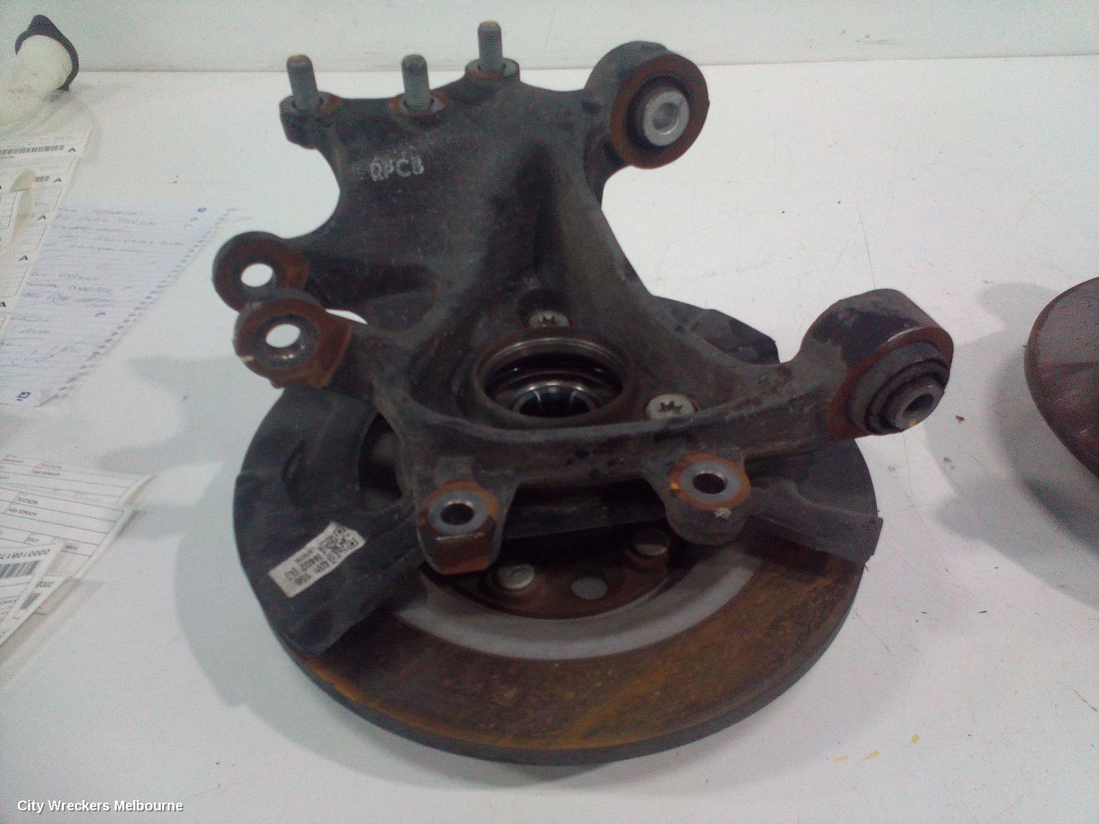 HYUNDAI TUCSON LEFT REAR HUB ASSEMBLY, NX4, AWD, 02/2021 ONWARDS - Image 1