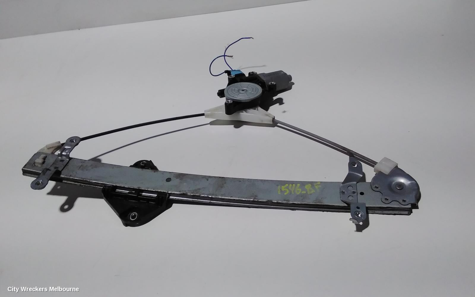 SUBARU IMPREZA RIGHT FRONT WINDOW REG/MOTOR, G3, DOOR REG ASSY (REG AND MOTOR), 2 WIRE TYPE, 04/2007 - 12/2013 - Image 1