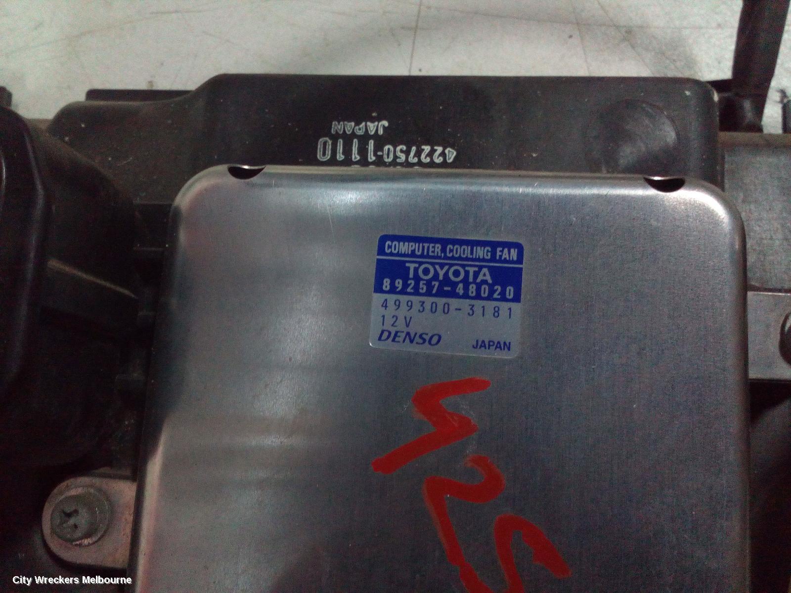 LEXUS RX SERIES WASHER BOTTLE, W/ H/LAMP WASHER TYPE, MCU3/GSU3/MHU3#, 04/2003 - 11/2008 - Image 2