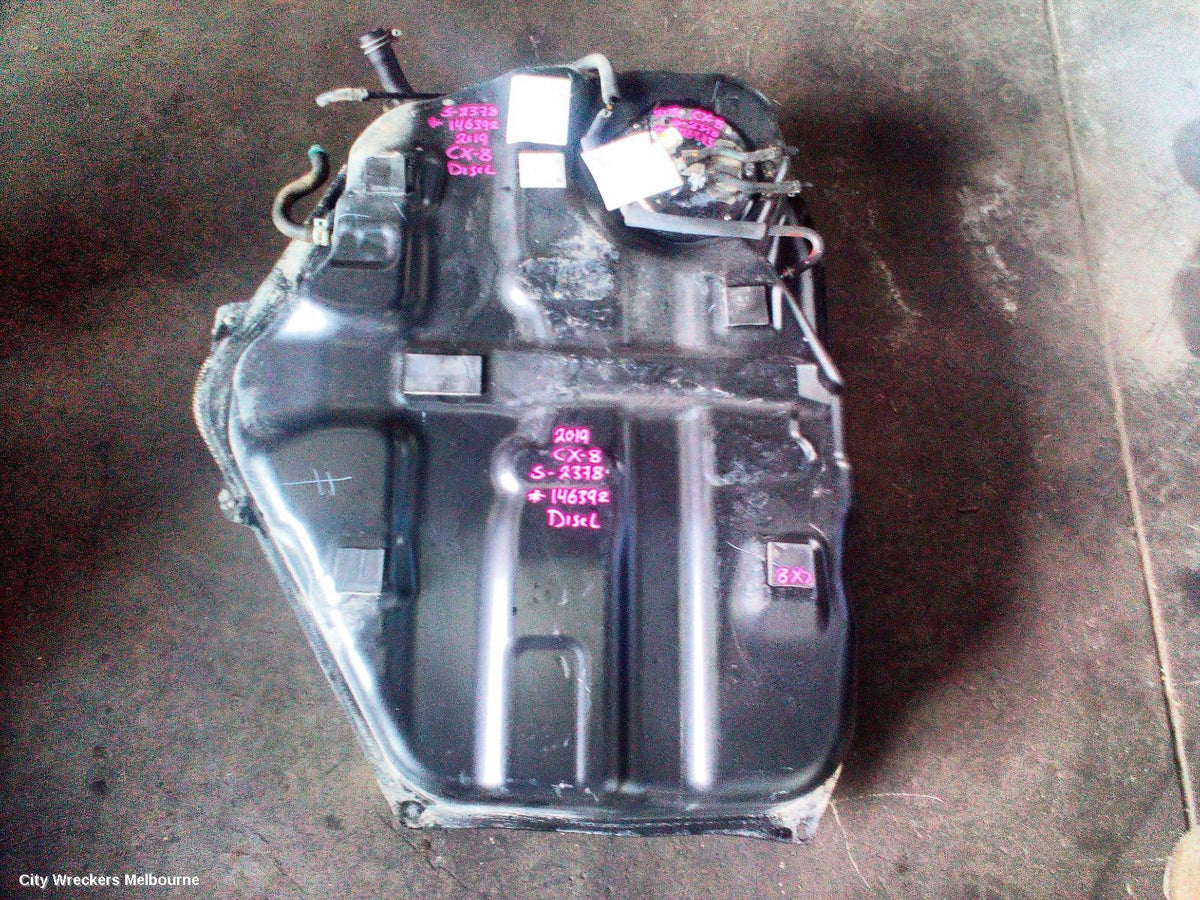 MAZDA CX8 FUEL TANK, KG, DIESEL, 2.2, SH-VPTR, 05/2018 - 12/2023 - Image 2