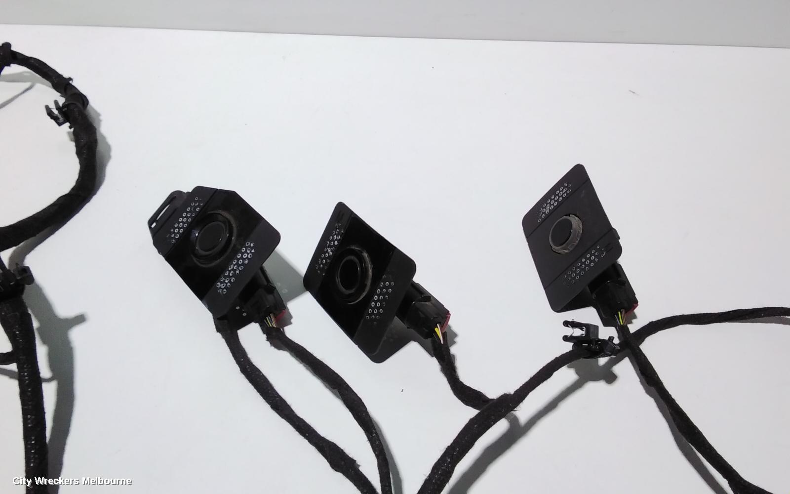 HOLDEN COMMODORE, ZB, 10/2017 - 12/2020, REAR BAR CRUSH SENSOR( 6 PICES SENSOR  ): 85744 - Image 2