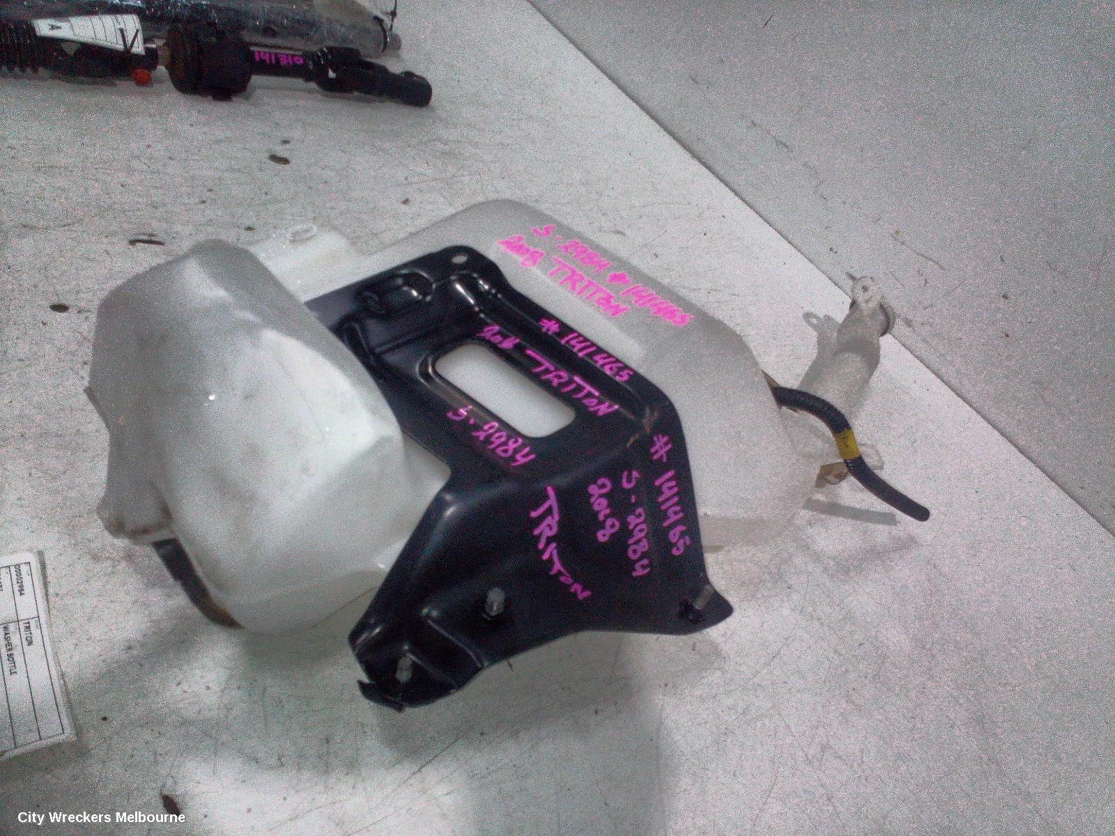 MITSUBISHI TRITON WASHER BOTTLE, ML-MN, 07/2006 - 04/2015 - Image 3