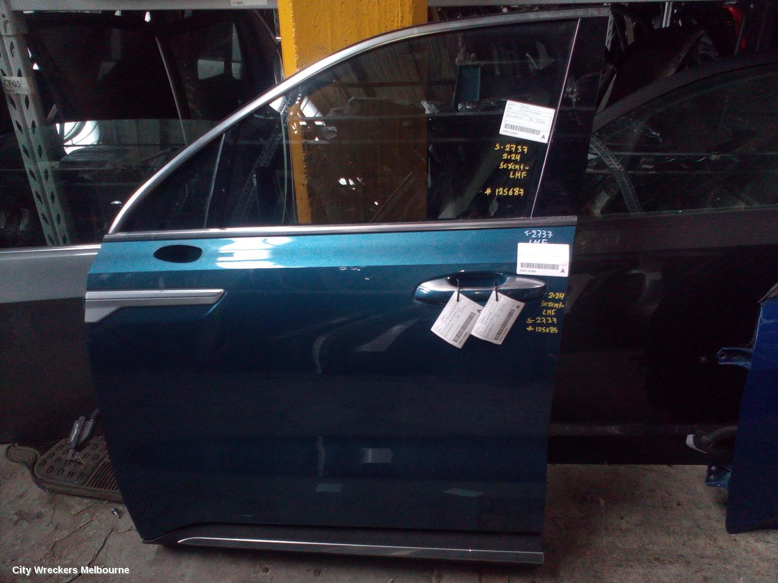 KIA SORENTO LEFT FRONT DOOR WINDOW, MQ4, GREEN TINT TYPE, 02/2020 ONWARDS - Image 2
