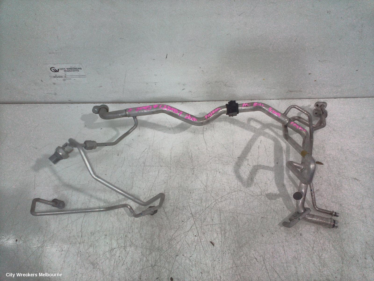 MITSUBISHI PAJERO A/C HOSES, QE, PAJERO SPORT, DIESEL, 2.4, SINGLE CLIMATE CONTROL TYPE, COMPRESSOR TO CONDENSER, 10/2015 ONWARDS - Image 2