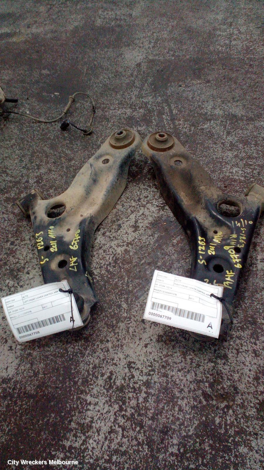 SUZUKI ALTO RIGHT FRONT LOWER CONTROL ARM, GF, 07/2009 - 12/2014 - Image 2