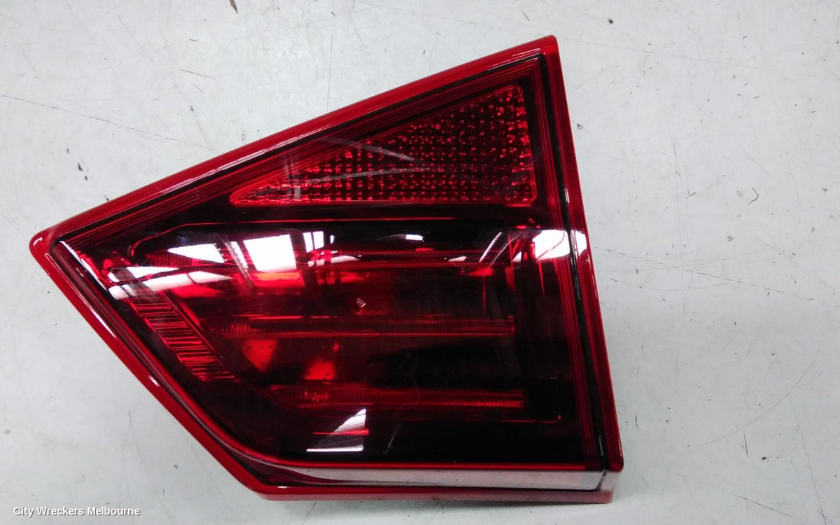 SUZUKI VITARA REAR GARNISH, TAILGATE LAMP (LH SIDE), W/ LED TYPE, VITARA, LY (VIN TSM), 10/2018 ONWARDS - Image 1