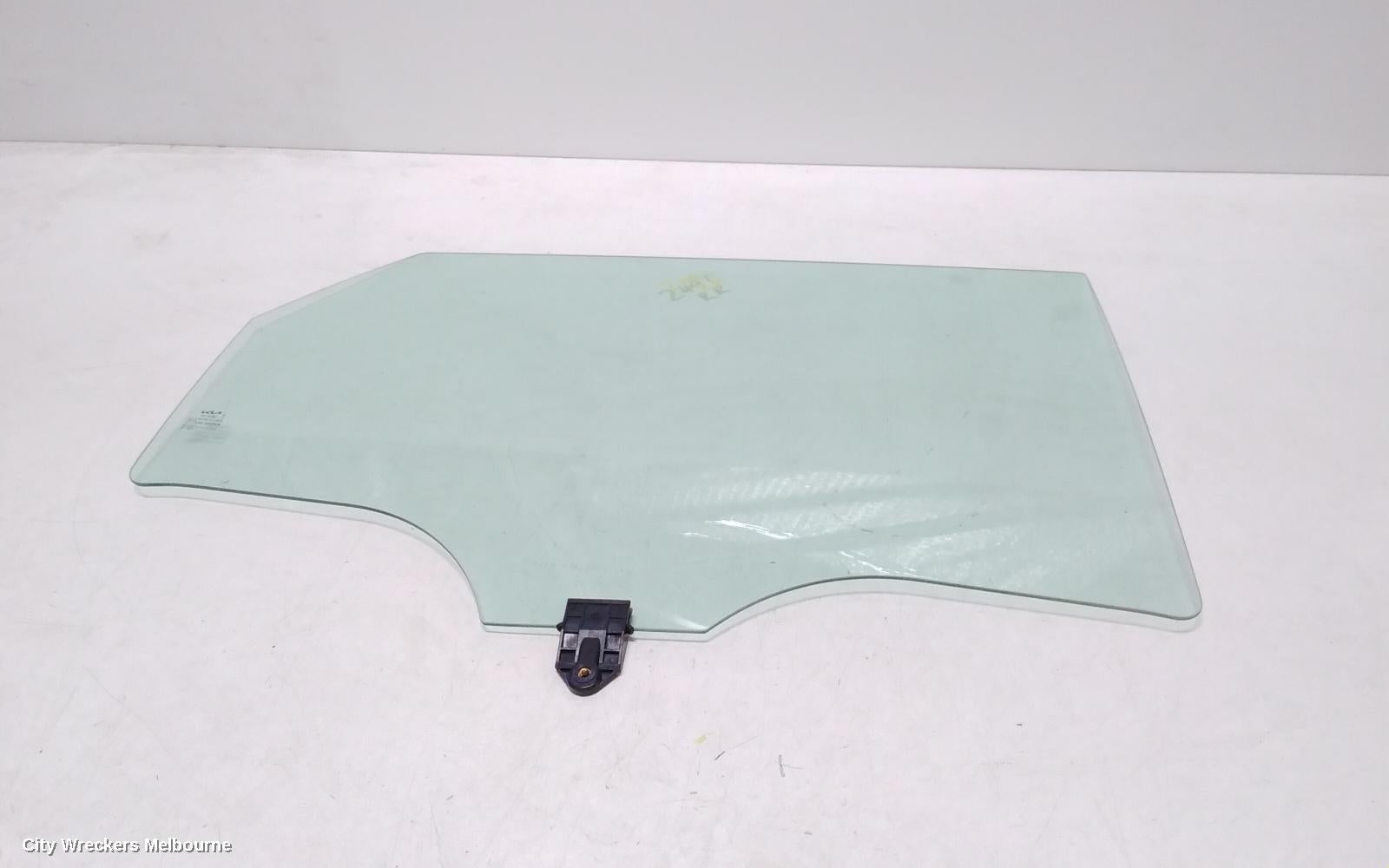KIA SPORTAGE RIGHT REAR DOOR WINDOW, NQ5, 09/2021 ONWARDS - Image 1