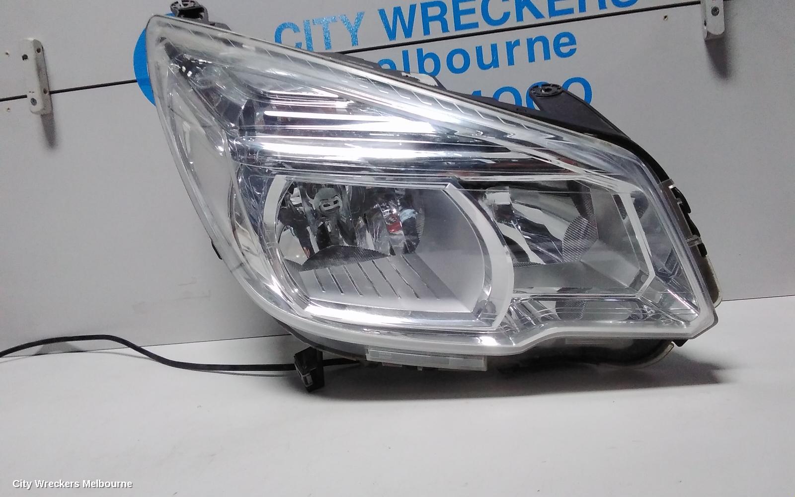 HOLDEN COLORADO RIGHT HEADLAMP, RG/RG 7, HALOGEN TYPE, 01/2012 - 06/2016 - Image 2