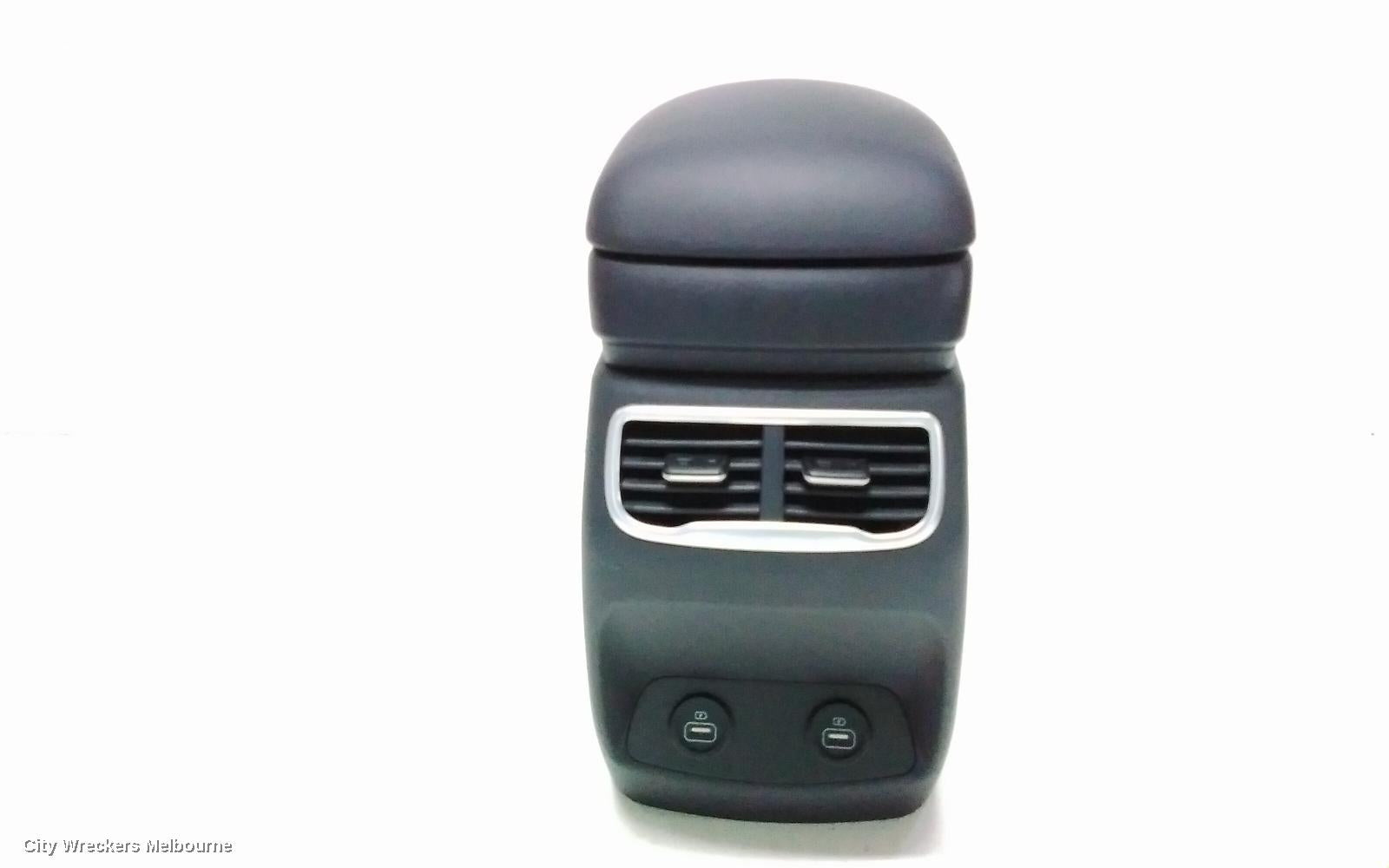 HYUNDAI SANTA FE CONSOLE, AUTO T/M, TM, LEATHER, BLACK, 03/2018 ONWARDS - Image 1