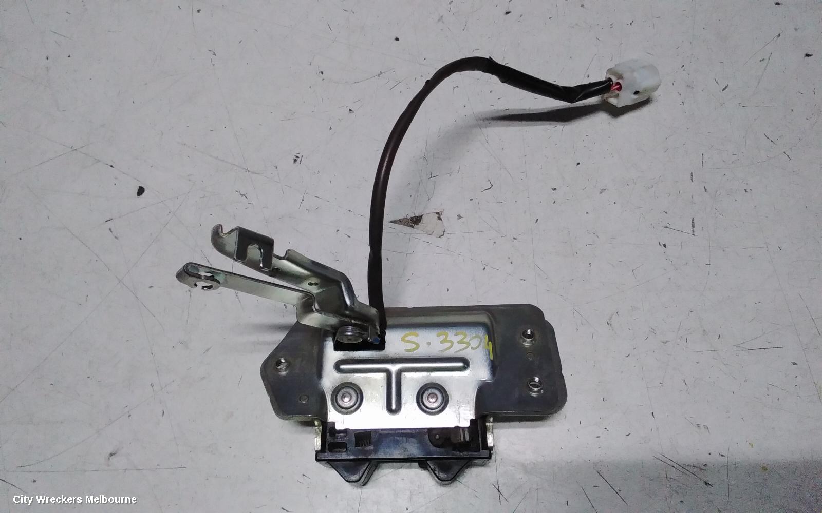 TOYOTA HIACE DOOR/BOOT/GATE LOCK, 300 SERIES, TAILGATE LOCK, 02/2019 ONWARDS - Image 2