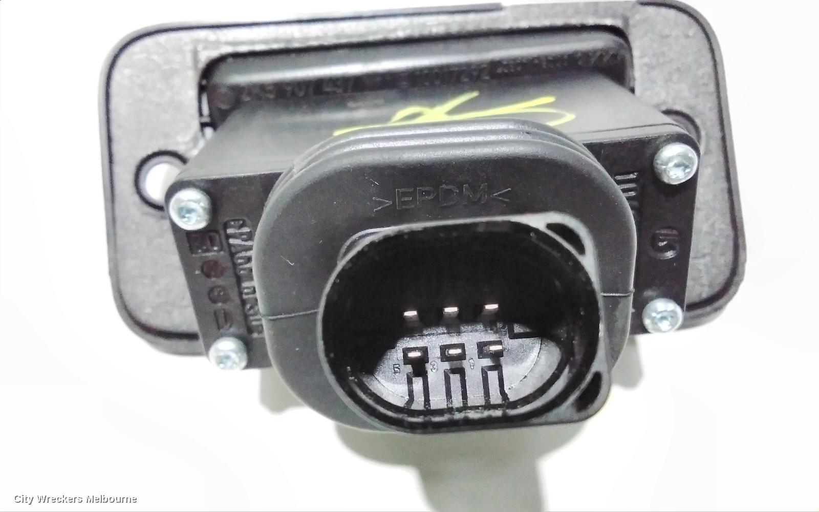 VOLKSWAGEN CADDY DOOR/BOOT/GATE LOCK, LEFT REAR DOOR LOCK, 2KN, 07/2015 - 02/2021 - Image 3