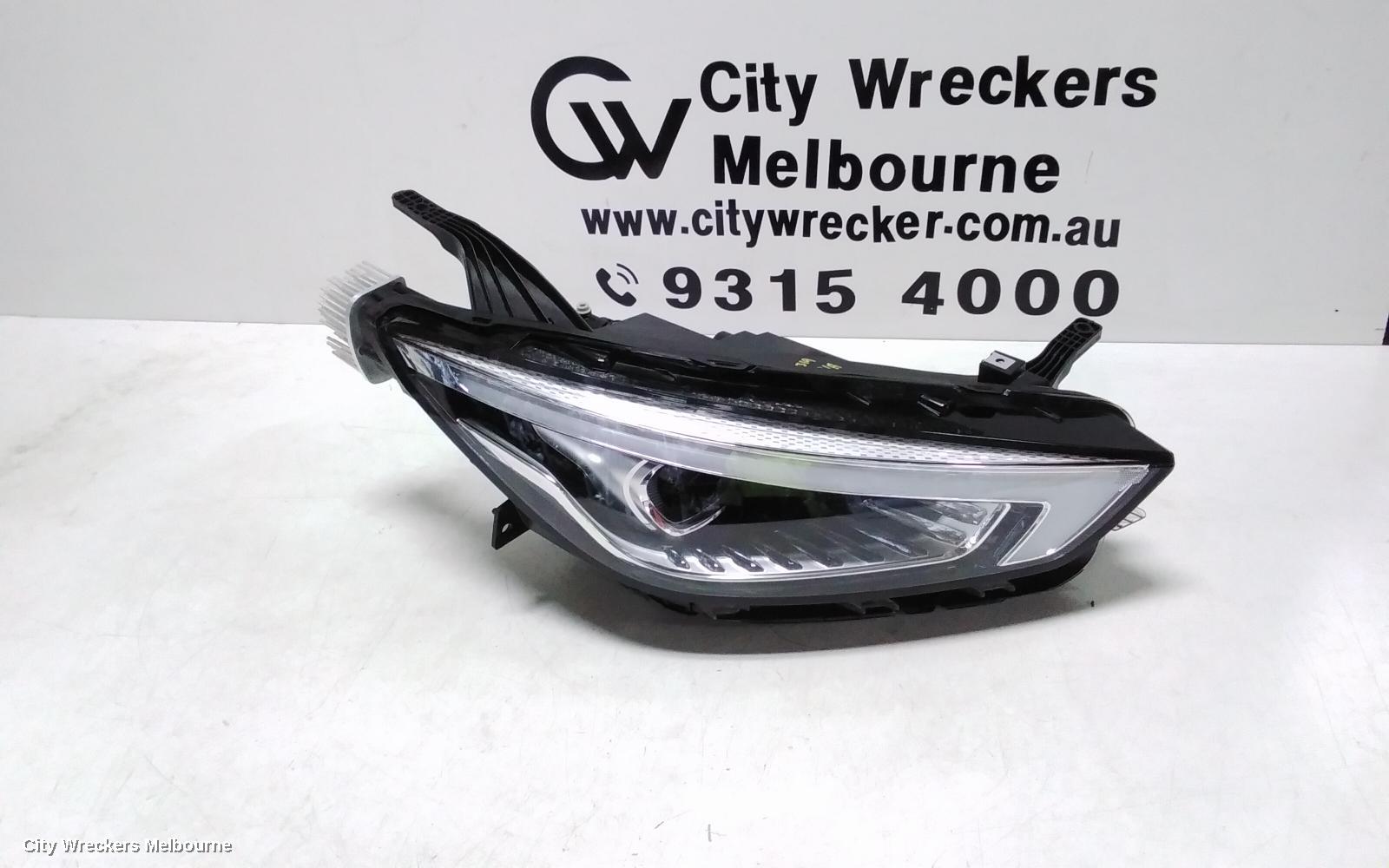MG ZS RIGHT HEADLAMP, AZS1, ZST TYPE, LED TYPE, 06/2022 ONWARDS - Image 1