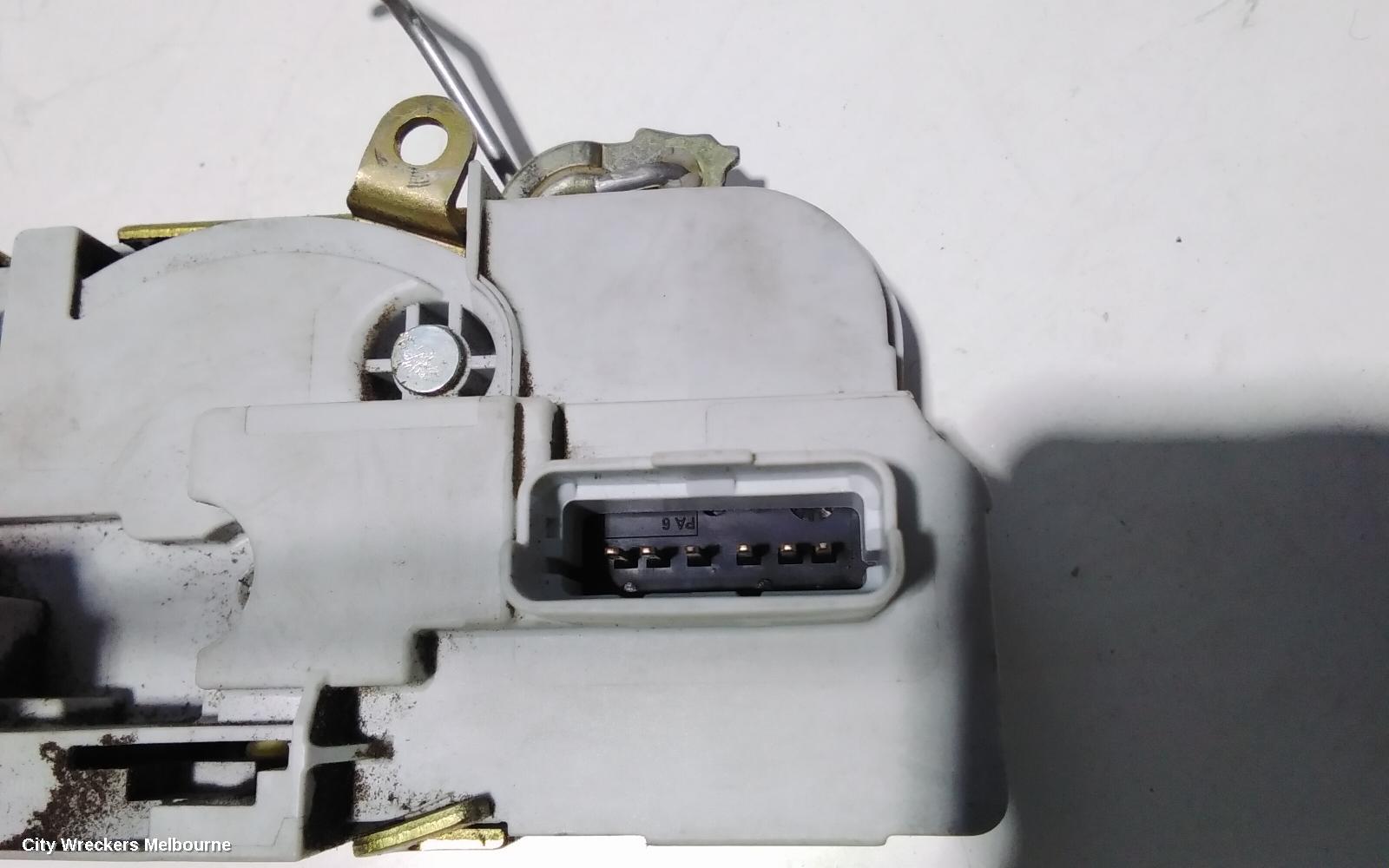 PEUGEOT 307 DOOR/BOOT/GATE LOCK, RIGHT FRONT DOOR LOCK, 5DR HATCH/WAGON, T5, 12/2001 - 12/2008 - Image 3