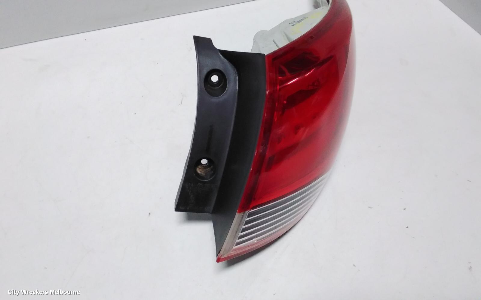 HYUNDAI IX35 RIGHT TAILLIGHT, LM SERIES (VIN KMHJ), IN BODY, 11/2009 - 01/2016 - Image 3