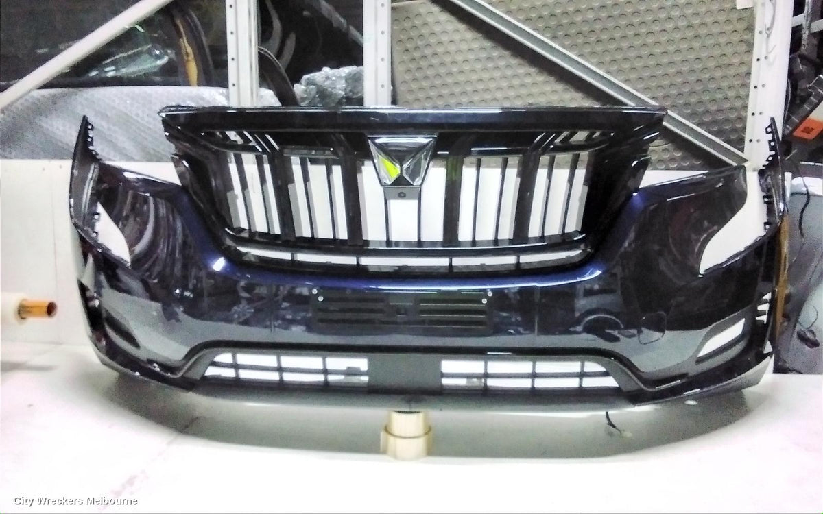 MAHINDRA XUV700 FRONT BUMPER, W601, BUMPER BAR, 01/2023 ONWARDS - Image 1