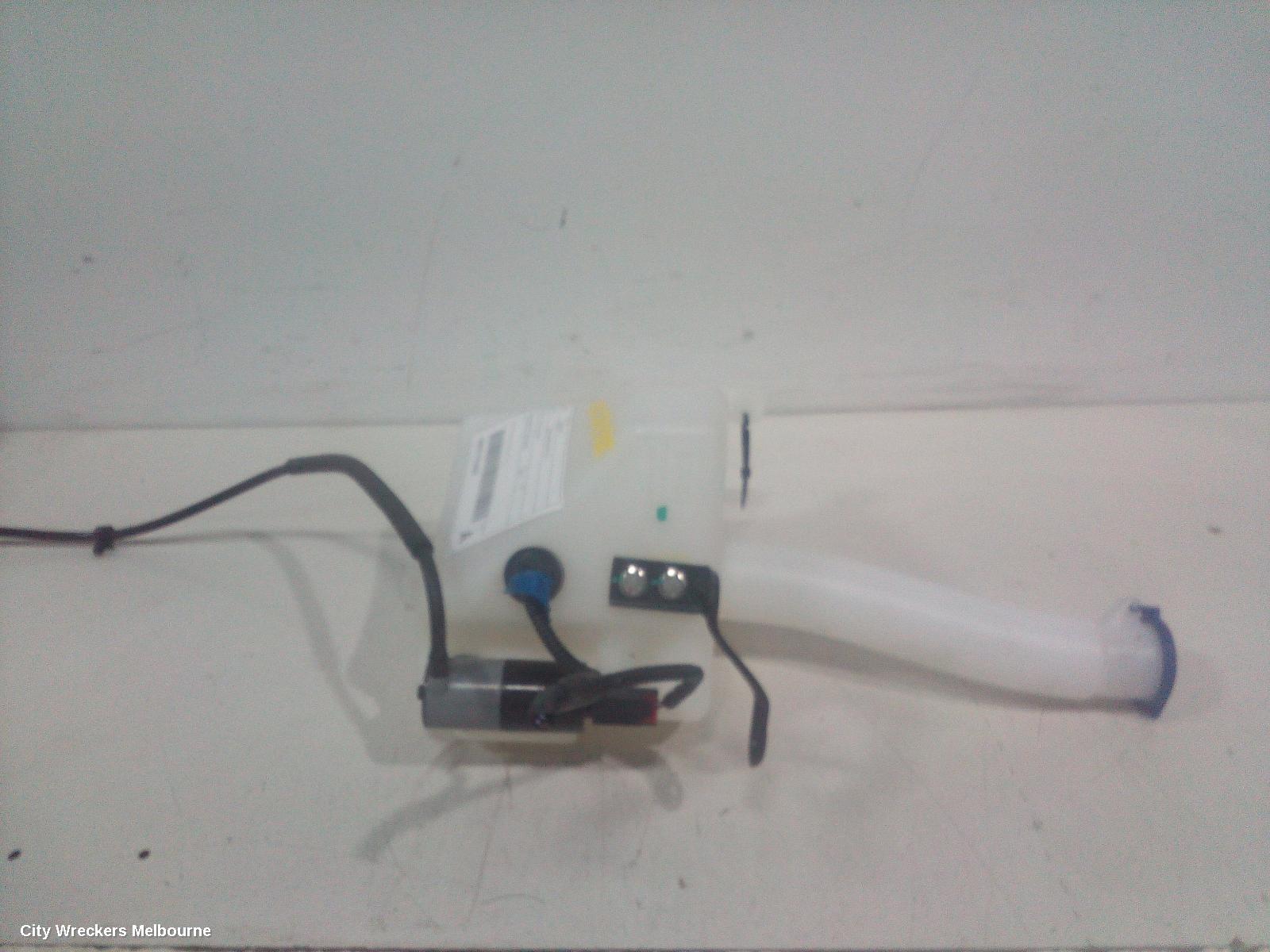 MAZDA BT50 WASHER BOTTLE, UP-UR, 10/2011 - 06/2020 - Image 3