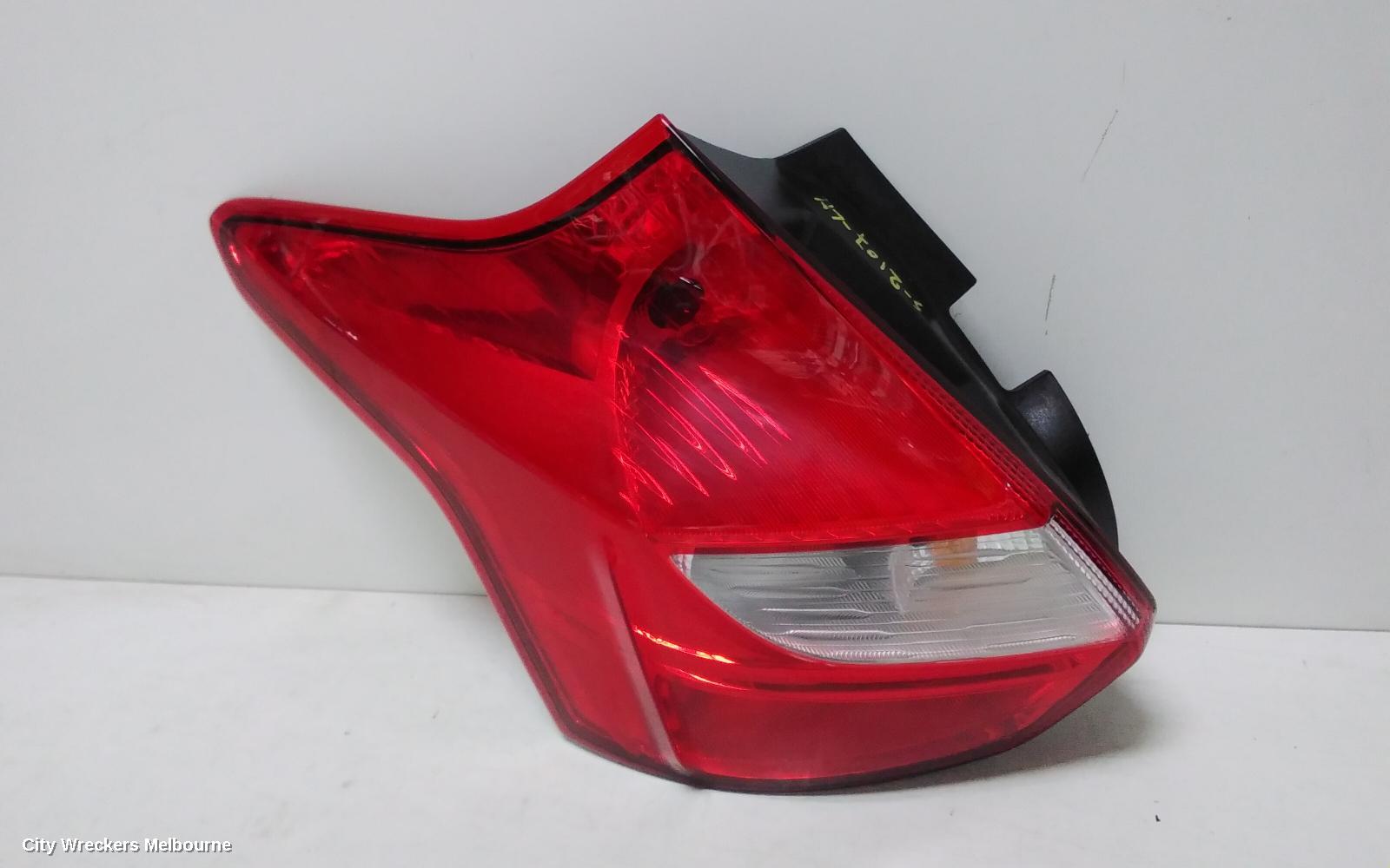FORD FOCUS LEFT TAILLIGHT, LW, HATCH, STANDARD TYPE, 05/2011 - 08/2015 - Image 2